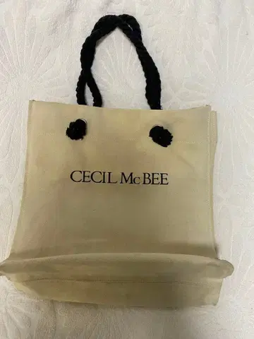 CECIL McBEE 토트백 베이지 캔버스