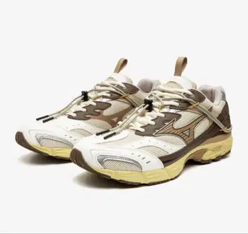 Mizuno 러닝화 화이트/브라운