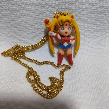 당시품 세일러문 목걸이 피규어