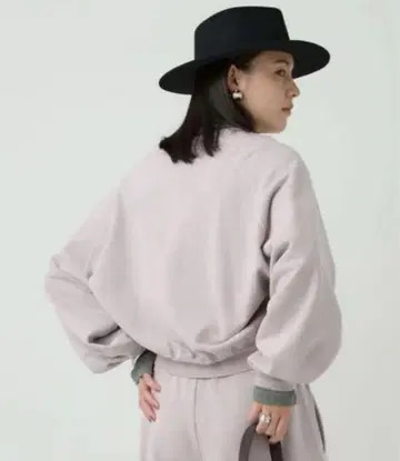 REMI RELIEF 레미리프 chaos 카오스 별주 맨투맨