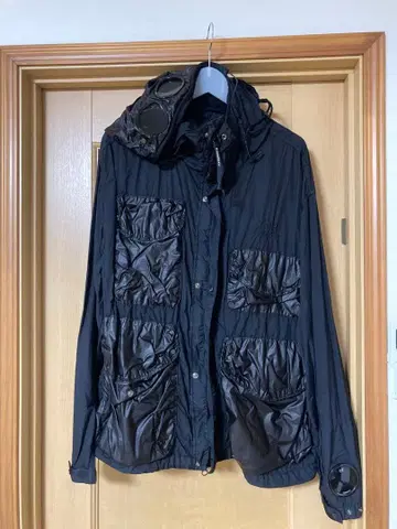 컨디션 최상 씨피 컴퍼니 나일론 자켓 후드티 XL 고글