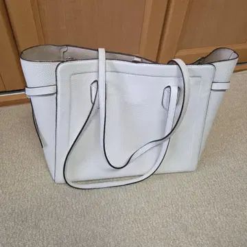 kate spade new york 화이트 가죽 토트백