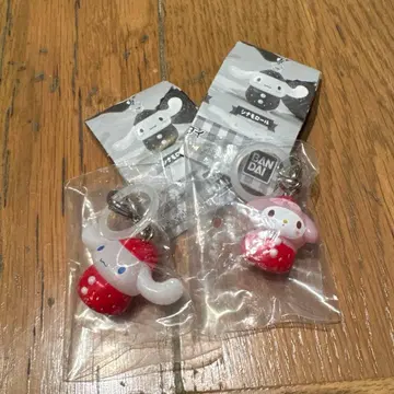 산리오 딸기 메지루시 액세서리 시나모롤, 마이멜로디