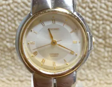 [가동품] CITIZEN EXCEED 여성용 손목시계 쿼츠 콤비 컬러