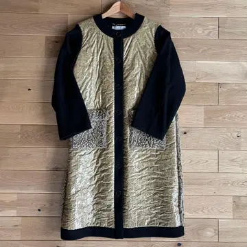 미디 우미 솔리드 PVC 보아 코트