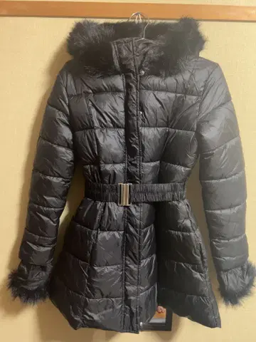 GRL 블랙 다운 자켓 S 사이즈