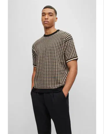 미사용급 BOSS 휴고보스 오버사이즈 니트 T셔츠 (XL 정도)