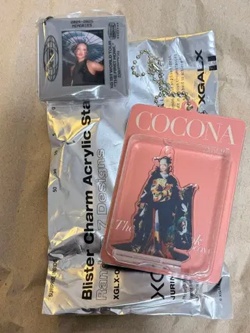 Cocona 아크릴 스탠드 세트