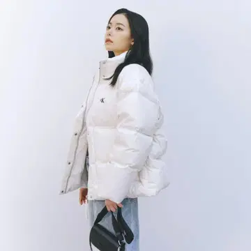 캘빈클라인 다운 자켓 정품 새상품급