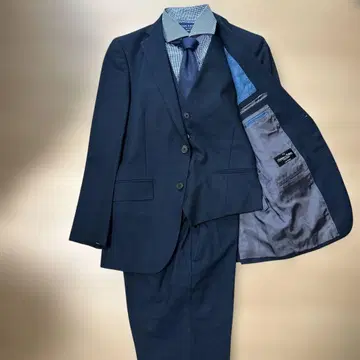 새상품급 사빌 로우 네이비 비즈니스 쓰리피스 수트 M