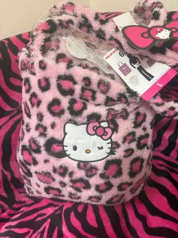 헬로키티 룸웨어 6세트 L 사이즈