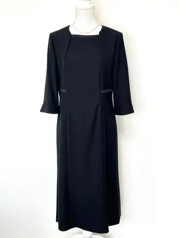 새상품 11호 도쿄 소와르 TOKYO SOIR/블랙 포멀 원피스