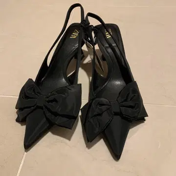 ZARA 펌프스 37