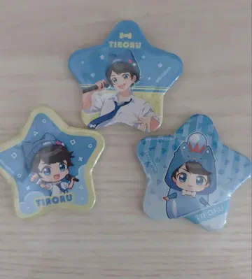 치로피노 라운드원 콜라보 별 모양 핀 배지