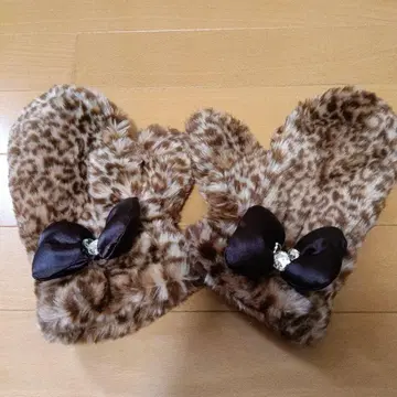 디즈니 미니 애니멀 무늬 레오파드 무늬 미튼 퍼 미튼 장갑 새상품급