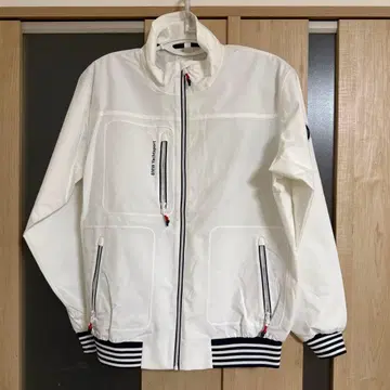 [ 미사용품 ] BMW Yachtsport 화이트 자켓 M 사이즈