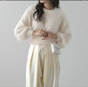 샤기 니트 크롭 상의