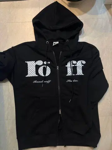 RANDOMOFF 지퍼 후드티 M 후드티