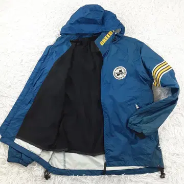 새상품급 그리디 나일론 자켓 네이비 가슴 부분 와펜 후드 부착