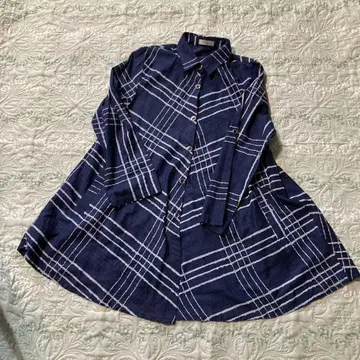 D orea 네이비 체크 무늬 긴팔 셔츠