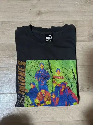 SixTONES 라이브 티셔츠 vvs