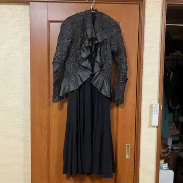 SPECCHIO 사이즈 40 블랙 프릴 부착 자켓 세트