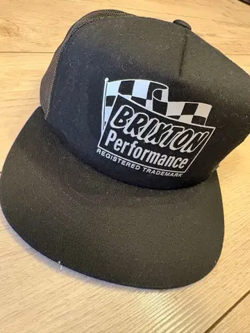 Brixton Performance 메쉬 캡