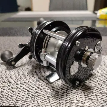 아부 가르시아 Abu Garcia 앰버서더 5600C 블랙 벨벳