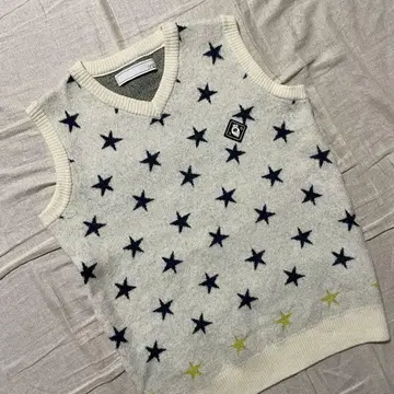 V12 엘르 니트 베스트 M 화이트 계열 별 패턴 골프 스웨터 울