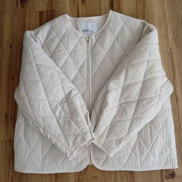 CRAFTSTANDARDBOUTIQUE 퀼팅 파이핑 블루종