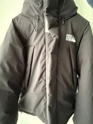 퍼스트 다운 다운 자켓 S 사이즈 방수