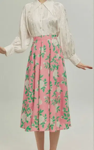 Tnewties 눈꺼풀에 파란 아이쉐도우를 칠한 스커트 M