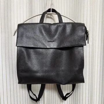 ear PAPILLONNER 천연 가죽 스퀘어 레더 백팩