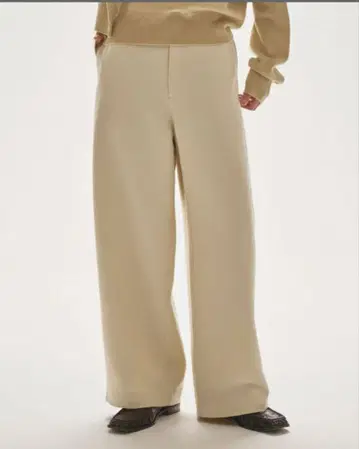 와이드 코쿤 트라우저 에크루 38