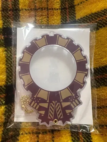 아이리쉬 세븐 10주년 이벤트 굿즈 캔뱃지 키링