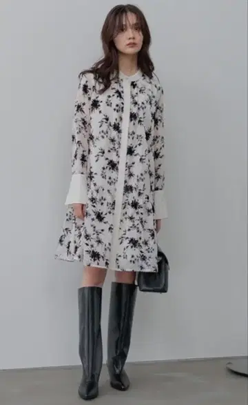 새상품급 Andemiu 플로키 프린트 셔츠 원피스 스커트 니트