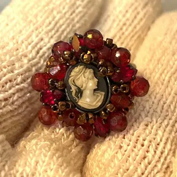 현대풍 카메오 반지