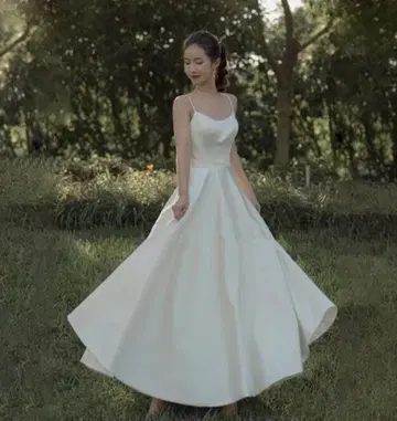 웨딩 드레스 A 라인