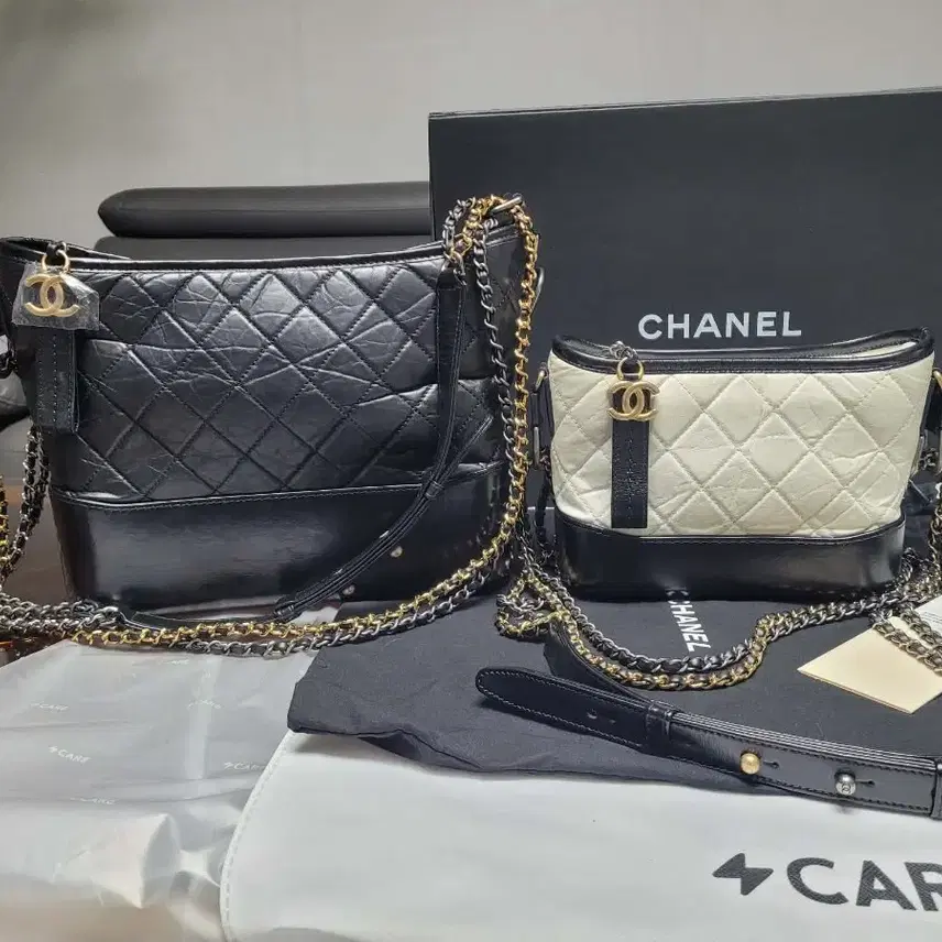샤넬 가브리엘 호보백 화이트 사진 2