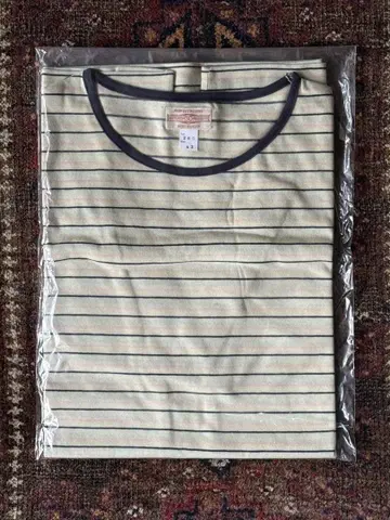 At Last YOUNG BORDER TEE