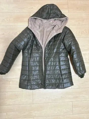 후드 부착 올리브 그린 다운 자켓