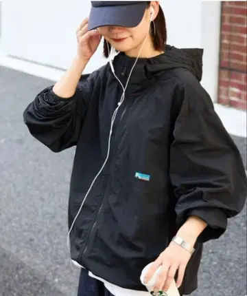 Franklin Climbing 마운틴 후드티 블랙