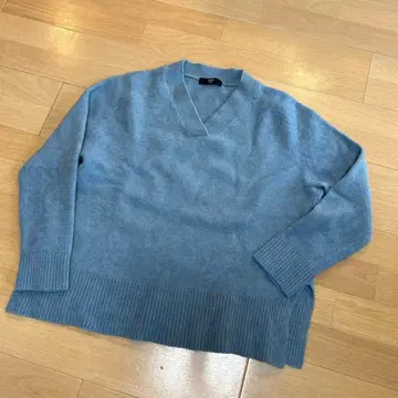 SHIPS 라이트 블루 V넥 스웨터