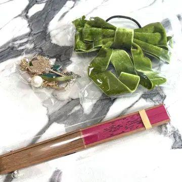 치하루 콜라보 시마무라 아나 액세서리 해피백