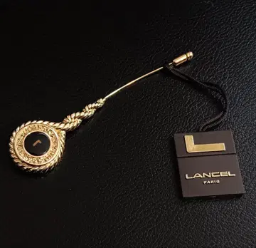 [택 포함 새상품] Lancel 란셀 빈티지 햇핀 브로치 금 x 블랙