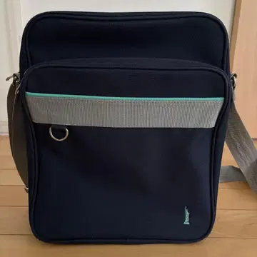 이스트 보이 스쿨 숄더백 그린