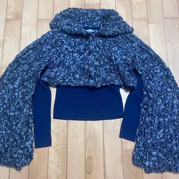 melt the lady 아쿠아틱 레이어드 니트탑