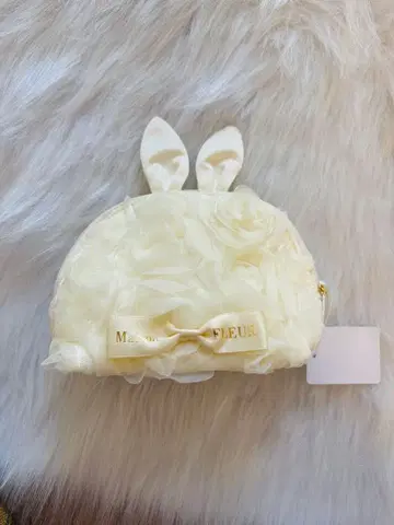Maison de FLEUR 튤 로즈 라운드 파우치 아이보리