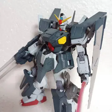 HGUC 1/144 리바이브 건담 마크 II 풀아머 개조 페인팅 작품