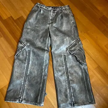 HARE 인조 가죽 와이드 팬츠 지퍼 포함